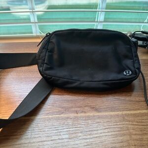 Lululemon belt bag